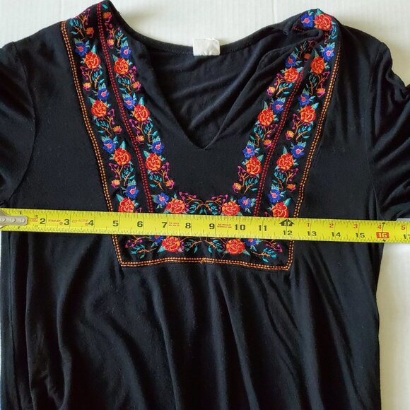 mai & soli Black Embroidered Boho Midi Dress with Pockets - Picture 10 of 10